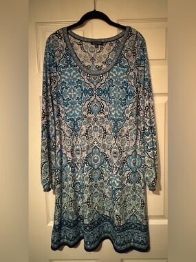 Max Edition Sz Large Teal, Blue and White Boho-Print Long Sleeve Dress
